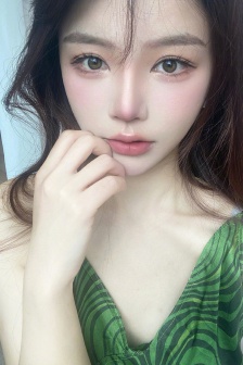 明星专题：詹雅雯